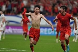 王钰栋150万欧刷爆纪录!此前中国球员18岁最高身价为朱辰杰60万