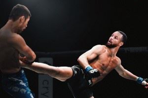 当NBA遇上UFC!美媒:哪位NBA球员能够统治八角笼👊?