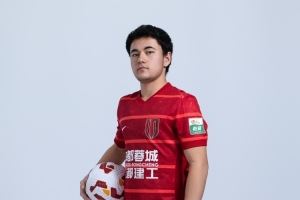  蓉城撤销16岁艾比布拉中超报名，B名单补报门将彭浩宸